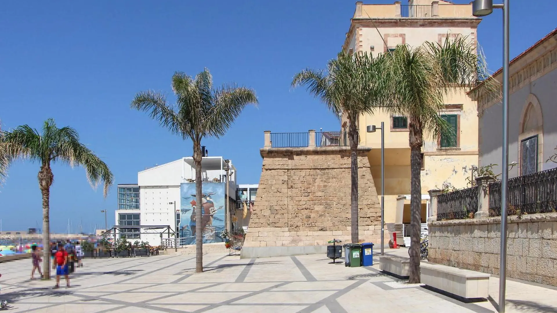 Gorgeous Apartment In Marina Di Ragusa With House Sea View Italy