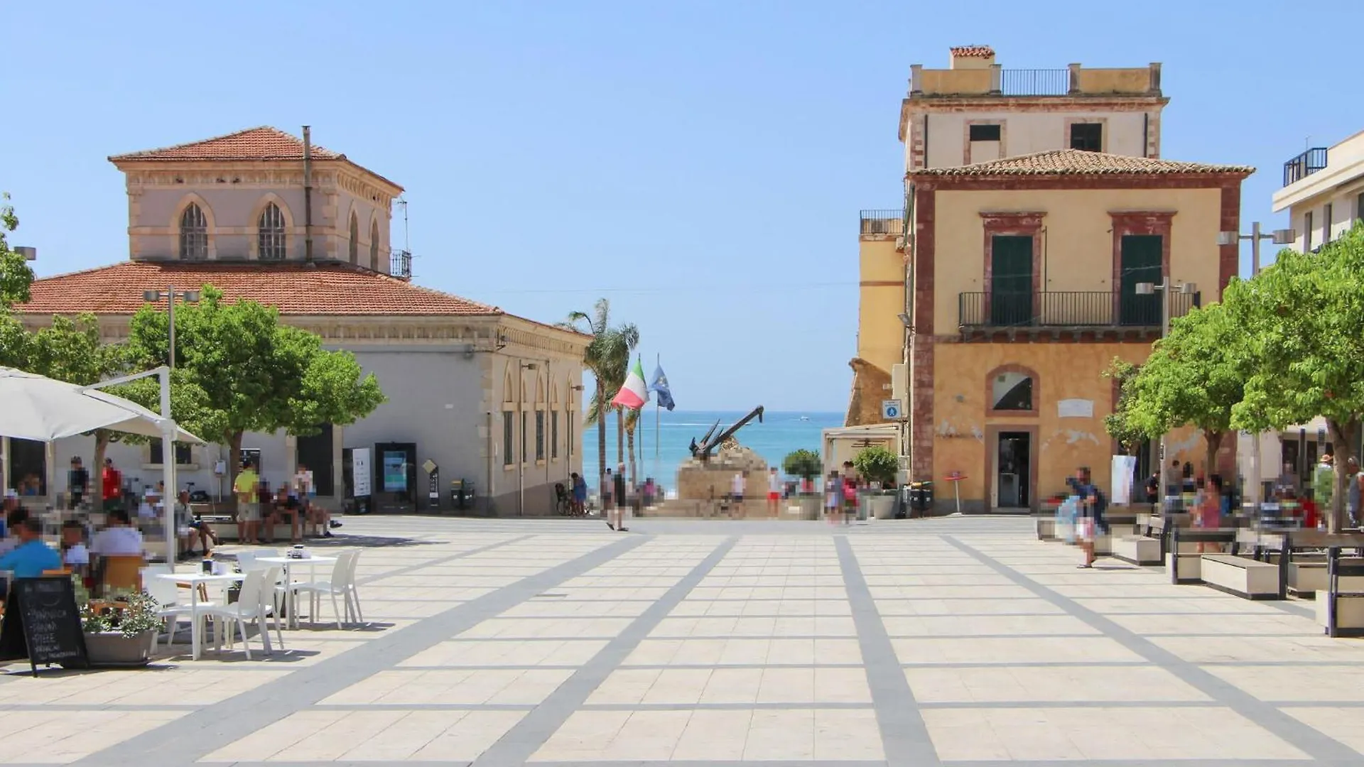 Gorgeous Apartment In Marina Di Ragusa With House Sea View