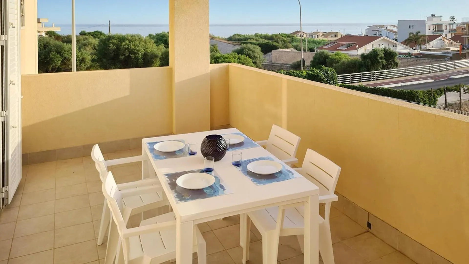 Gorgeous Apartment In Marina Di Ragusa With House Sea View